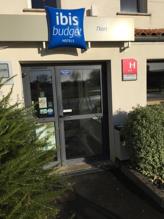 Ibis Budget Niort - La Creche Ngoại thất bức ảnh