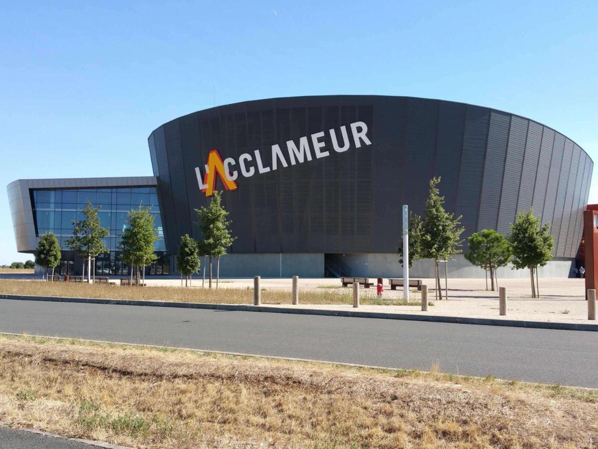 Ibis Budget Niort - La Creche Ngoại thất bức ảnh
